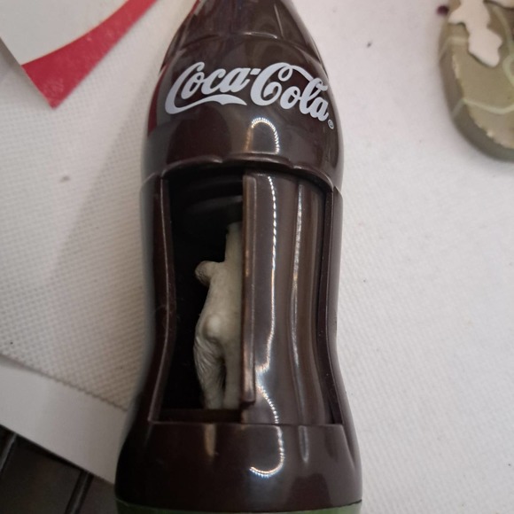 Vintage Coca Cola Ceramic Figurines & Tray Plus Twirling Coca Cola PolarBear and - Picture 3 of 10